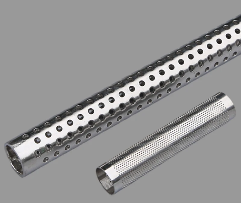 Tubo de metal perforado